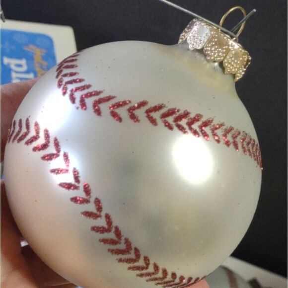 👍 Set of 12 Vintage Glass BASEBALL Ornaments. Ch1 - Picture 1 of 3